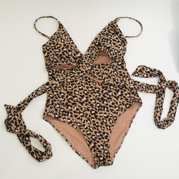 Aerie Leopard Wrap One Piece Swimsuit - Picture 2 of 4